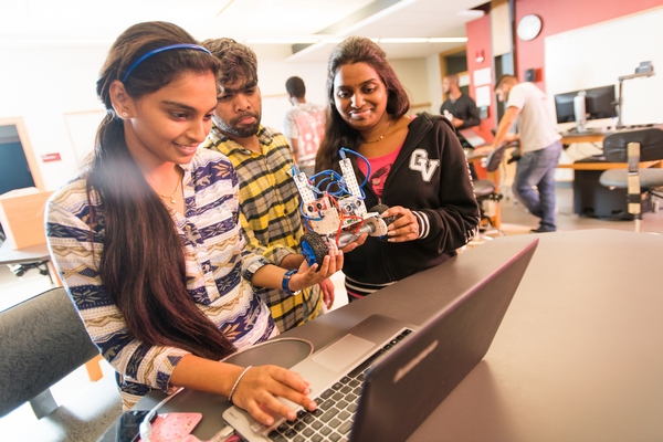 international graduate students in robotics class