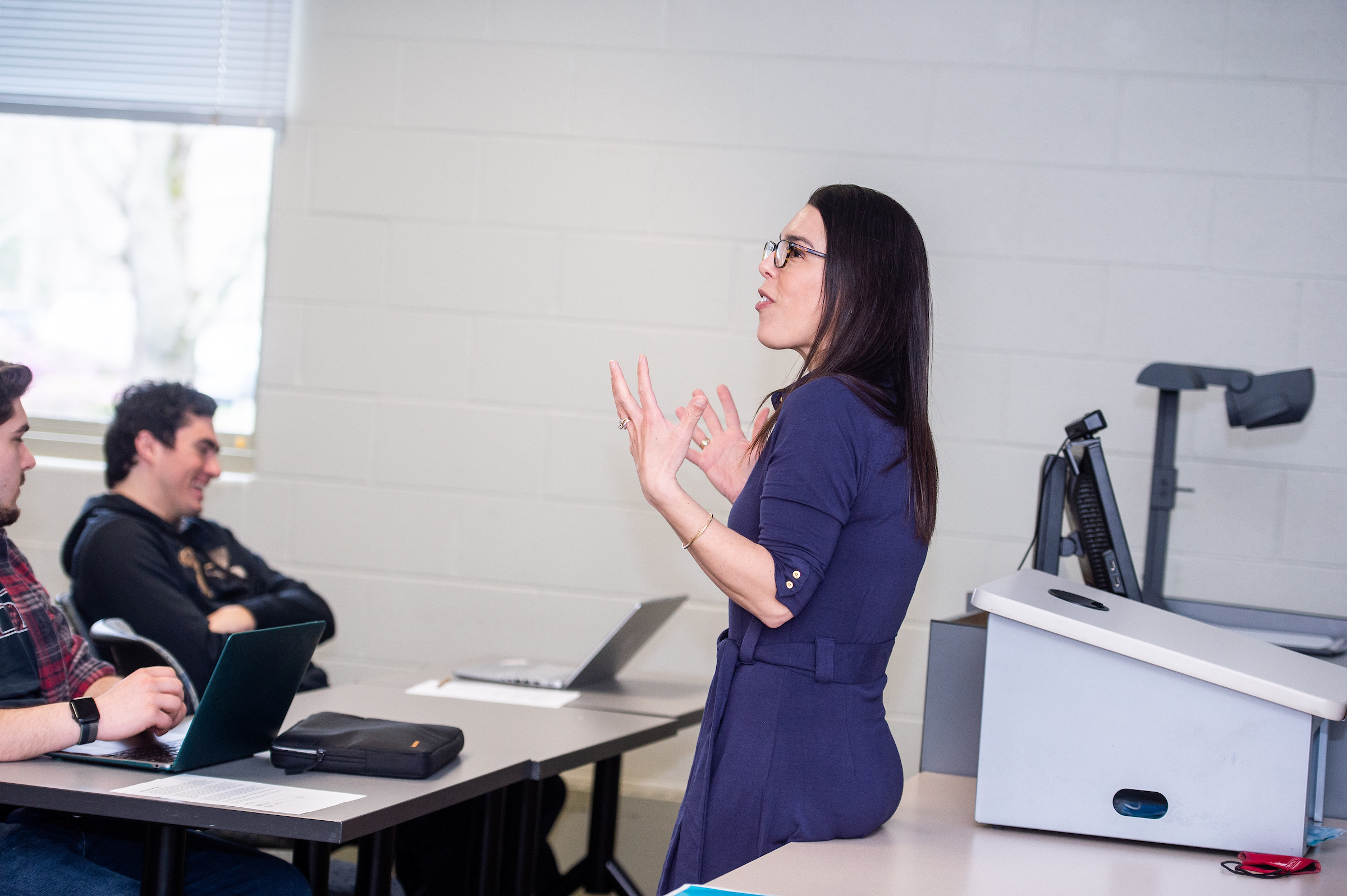 Dr. Ashley Rodrigues teaching a class