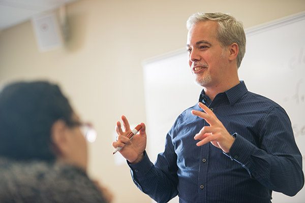 Dr. Matt Bell teaching class