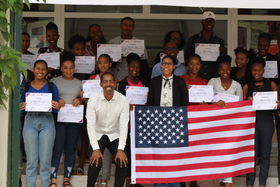 Paulo Borges poses with Uni-CV students in Cabo Verde
