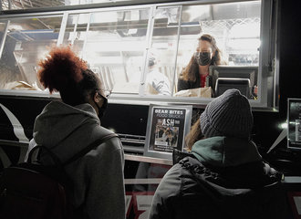 Students ordering dinner at the Bear Bites food truck