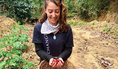 Danielle Robidoux, ’10