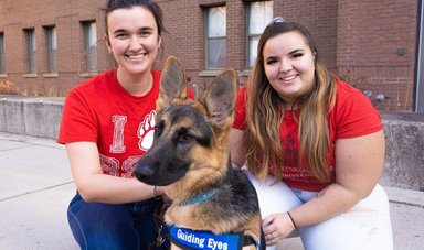 Junior Tara Morrissette, a history and secondary education major, and sophomore Caitlyn Dorsey, a social work major