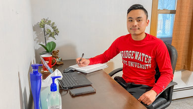 Frankie Raboy, '20 studies from home