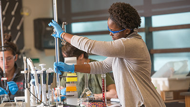 A chemistry class.