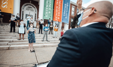 BSU Chorale performs on steps of Boyden