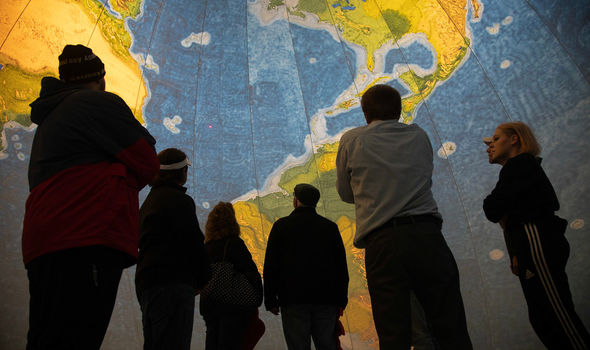 EarthView demonstrations Prof. Vernon Domingo and James Hays-Bohanon, Geography