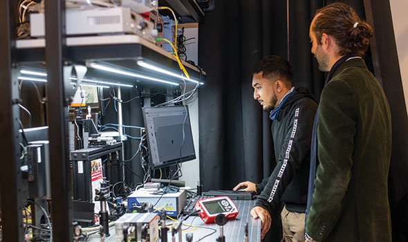 Photonics Lab