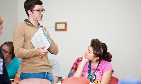AcademicsLarge.jpg Students in the classroom