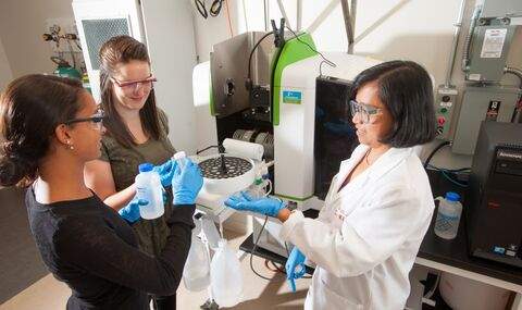 students in lab