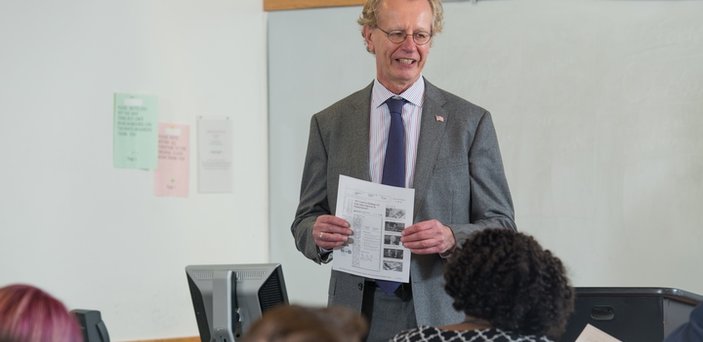 Professor Stanley Ross teaching a class 