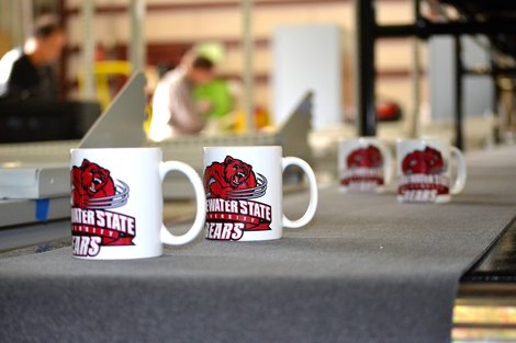 BSU mugs on a conveyer belt in Plymouth BSU mugs on a conveyer belt in Plymouth