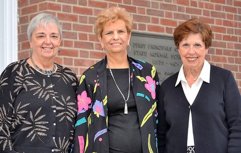 Bears and lifelong friends (left to right): Elizabeth “Betty Bears and lifelong friends (left to right): Elizabeth “Betty