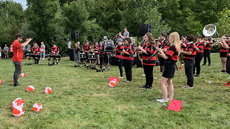 The Bear Band performs on University Park.