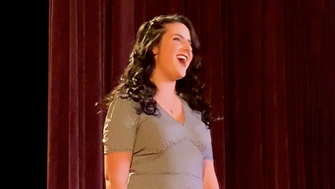 Alexandria Pesa sings.