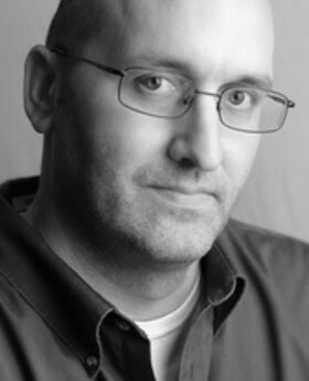 Dr. Bruce Machart headshot photo